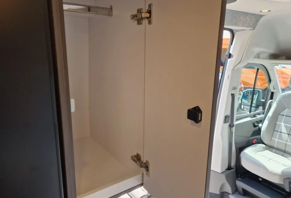Hillside Leisure Campervans   MAN TGE Hopton 600FL #11  