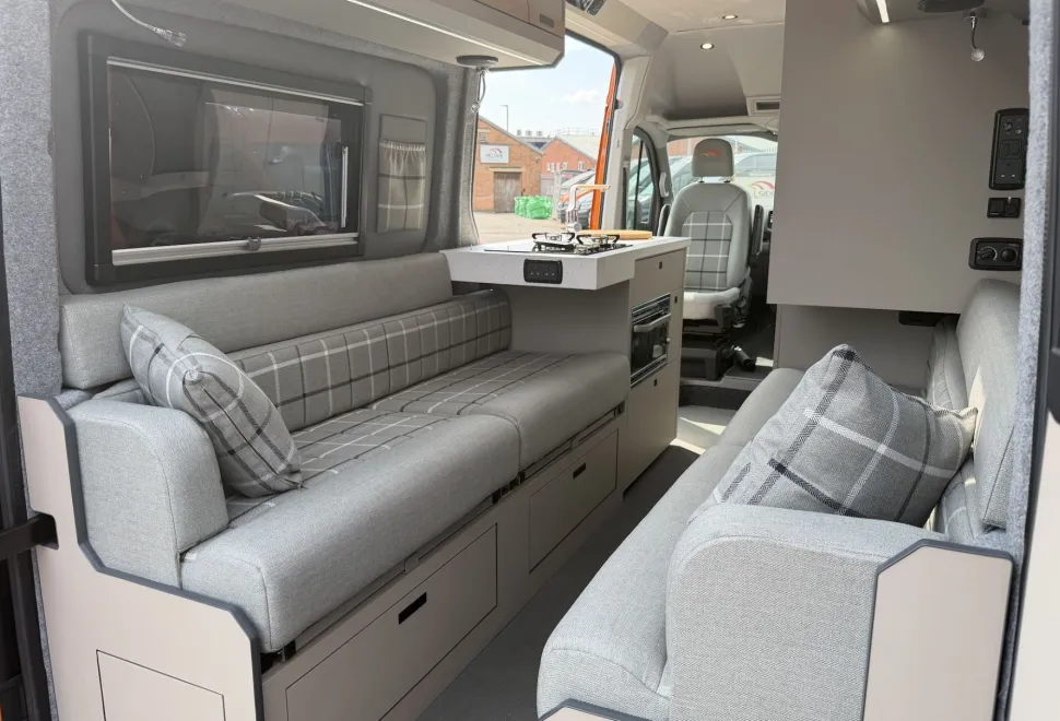 Hillside Leisure Campervans  MAN TGE Hopton 600RL 
