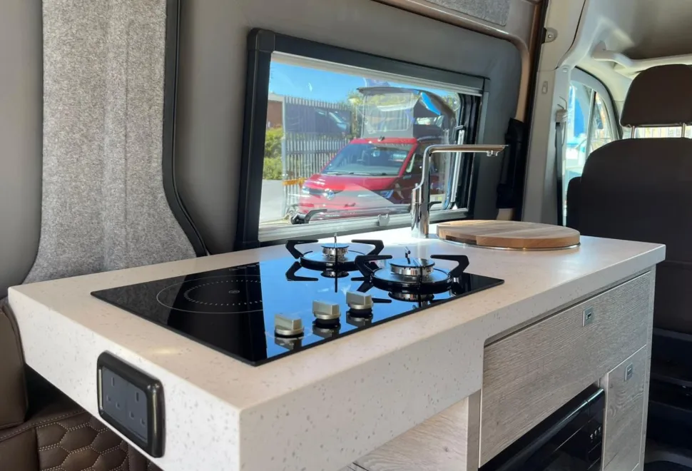 Hillside Leisure Campervans  MAN TGE Hopton 600RL 