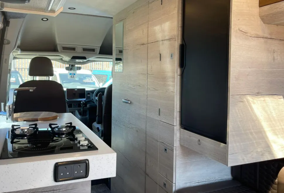 Hillside Leisure Campervans  MAN TGE Hopton 600RL 