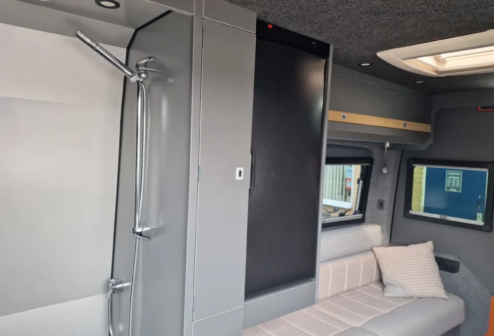 Hillside Leisure Campervans   MAN TGE Hopton 600RL #80  