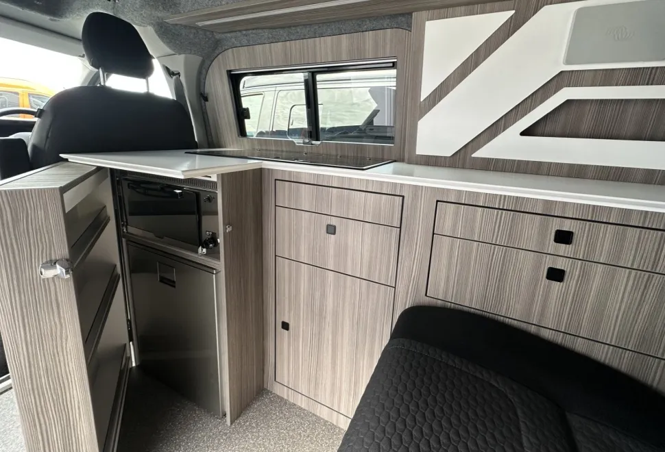 Hillside Leisure Campervans  VW T7 Birchover Classic 