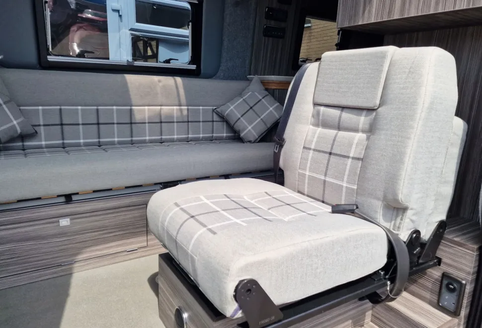 Hillside Leisure Campervans   MAN TGE Hopton 600FL #11  