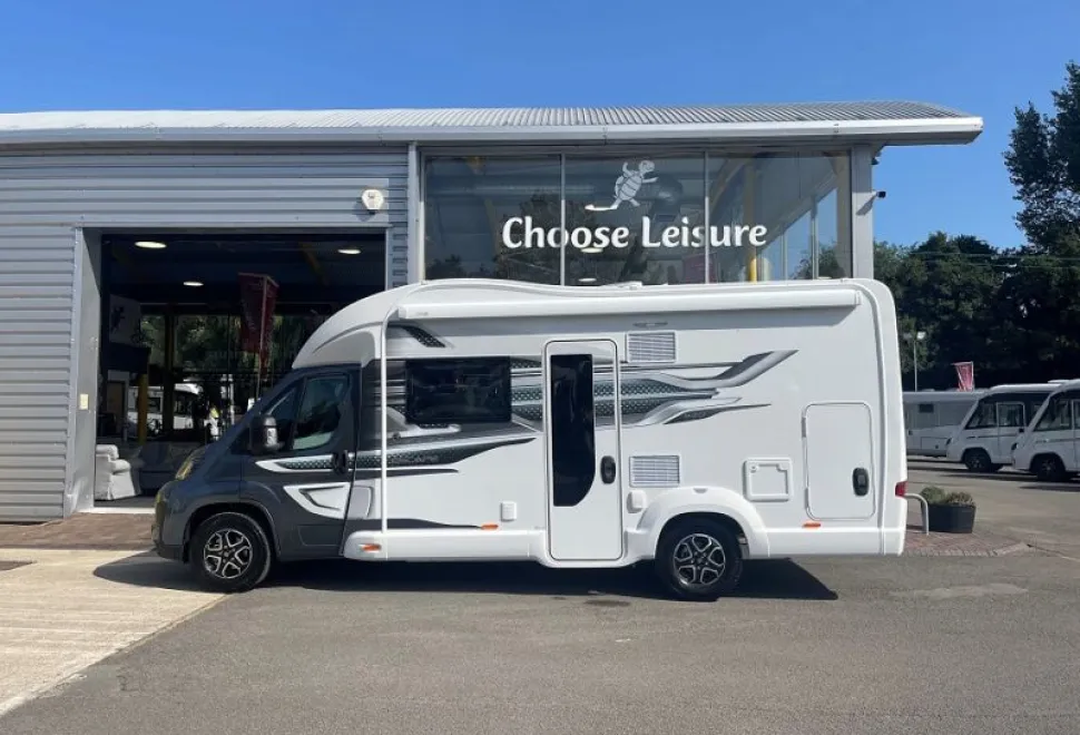 Swift  Escape 640 2026