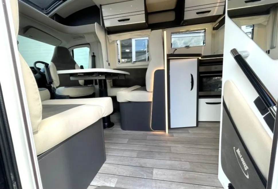 McLouis  Fusion 373 2026
