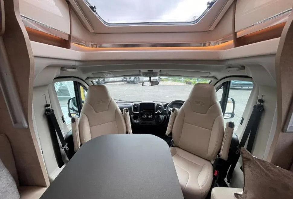 Laika  Ecovip L 3010 2025