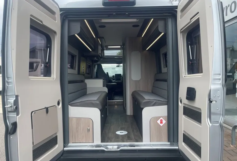 Swift  Carrera 122 2026