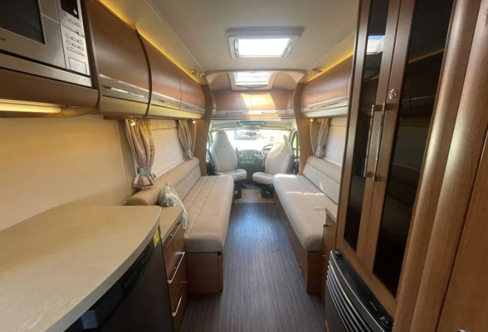 Auto-Trail  Navajo 2015