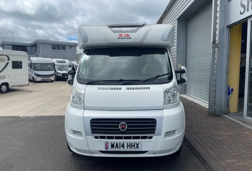 Adria  Matrix Axess M590 SG 2014