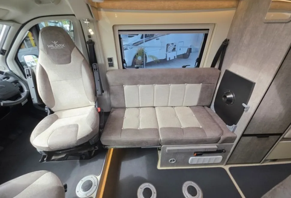Wildax  Solaris XL 2022