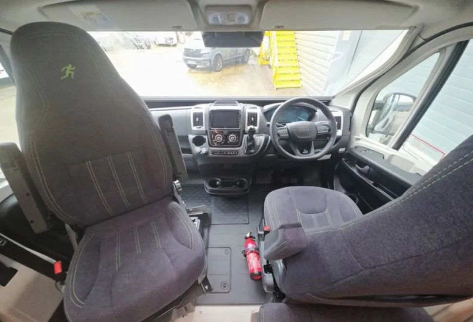 Auto-Sleepers  FG635 Active 2026