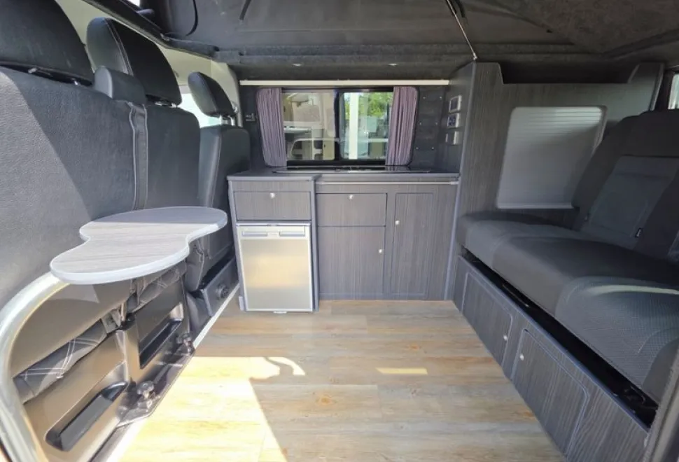 Volkswagen  Dubbed Camper 2018