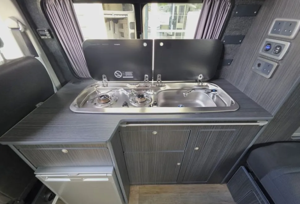 Volkswagen  Dubbed Camper 2018