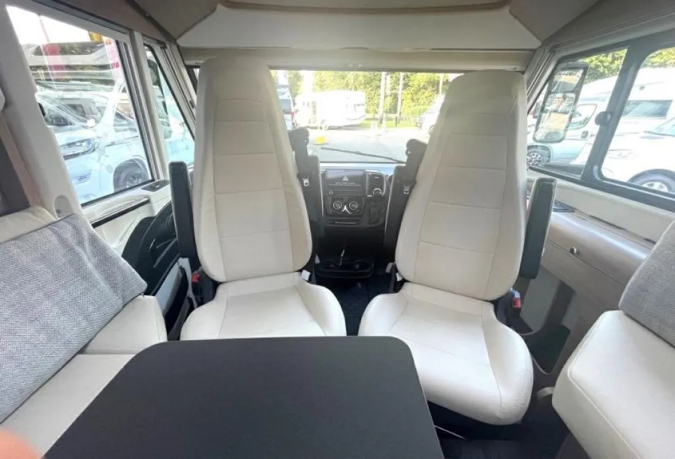 Laika  Ecovip H4109 DS 2024