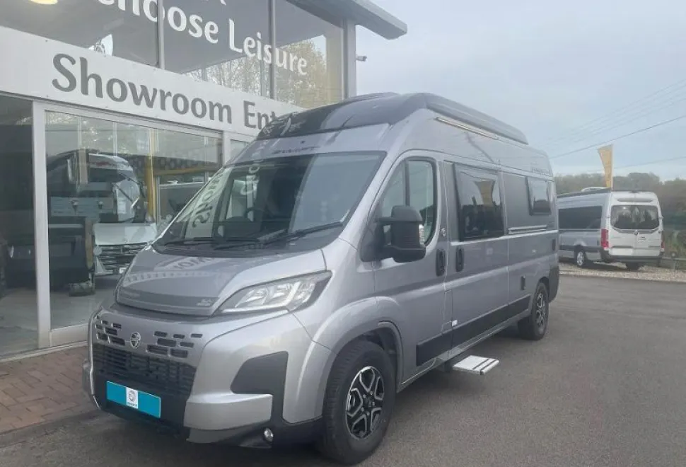 Swift  Carrera 244 2026