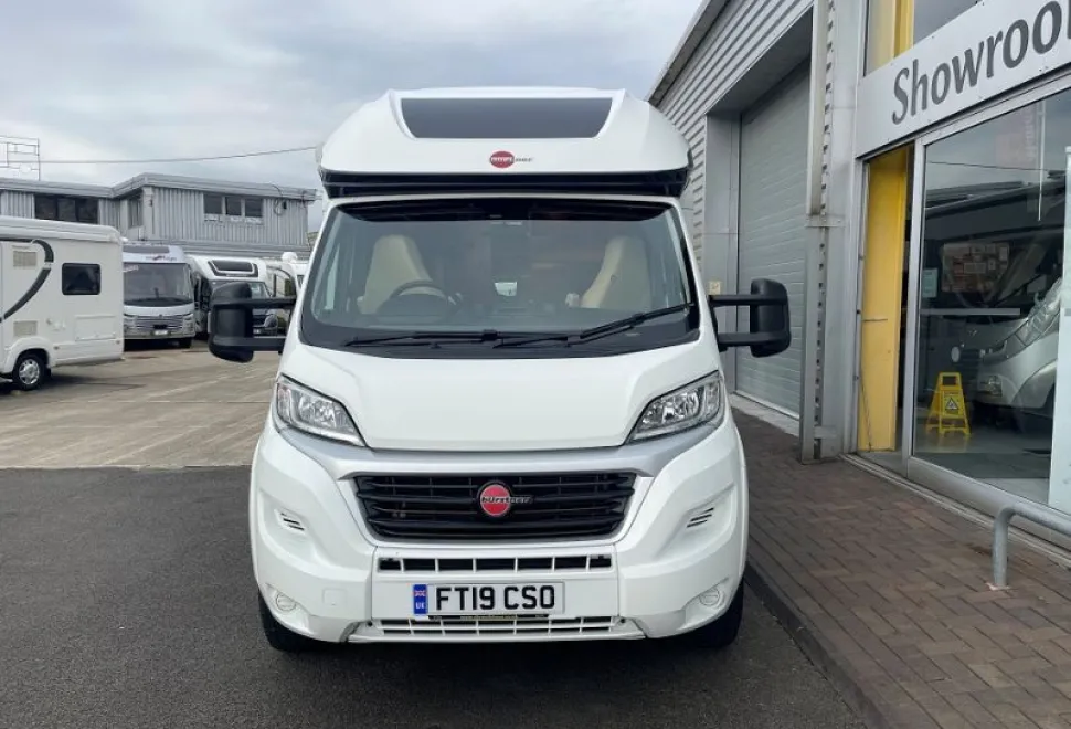 Burstner  Ixeo IT680G Auto 2019