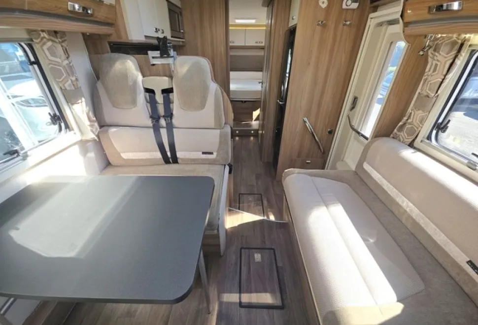 Swift  Bessacarr 599 2019