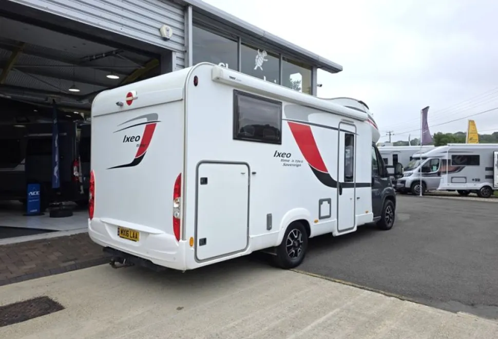 Burstner  Ixeo IT726 2016