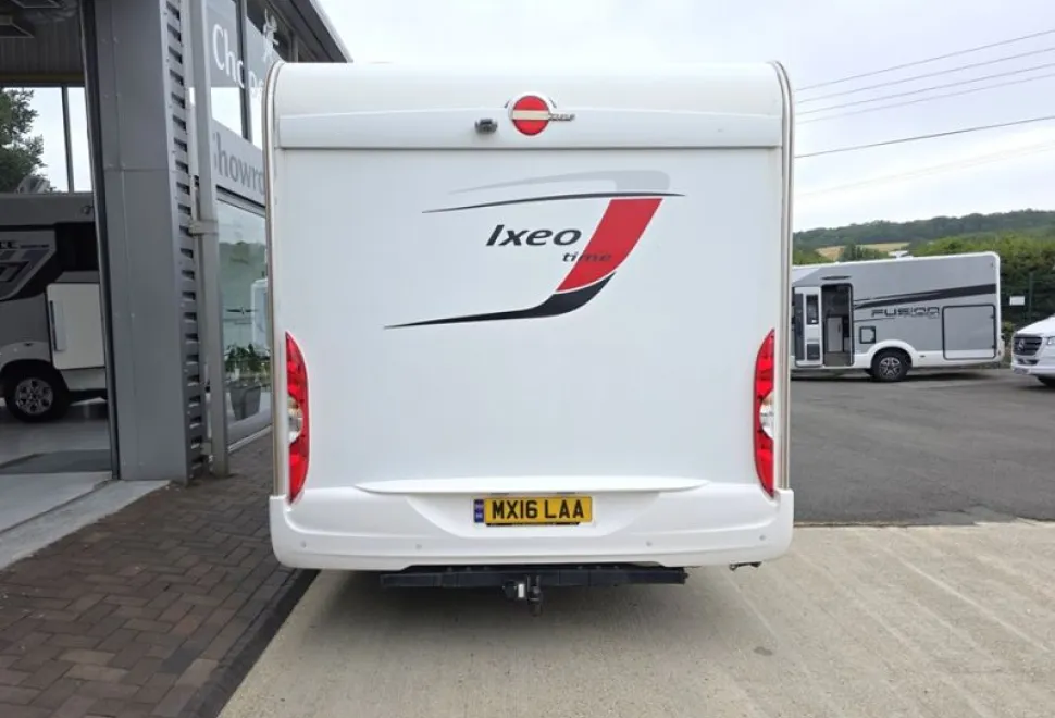 Burstner  Ixeo IT726 2016