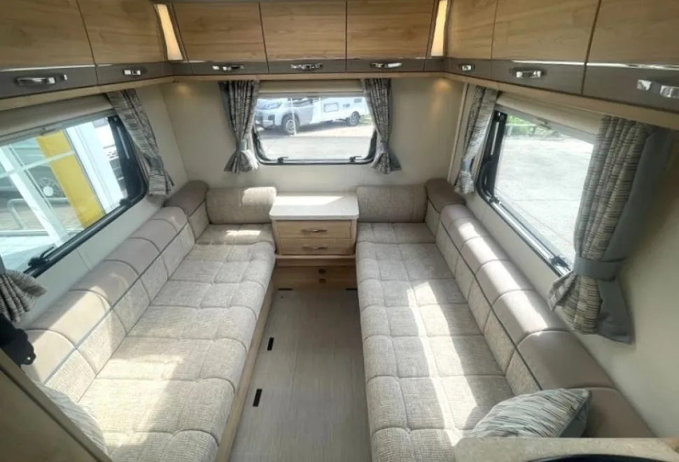 Elddis  Accordo 120 2016
