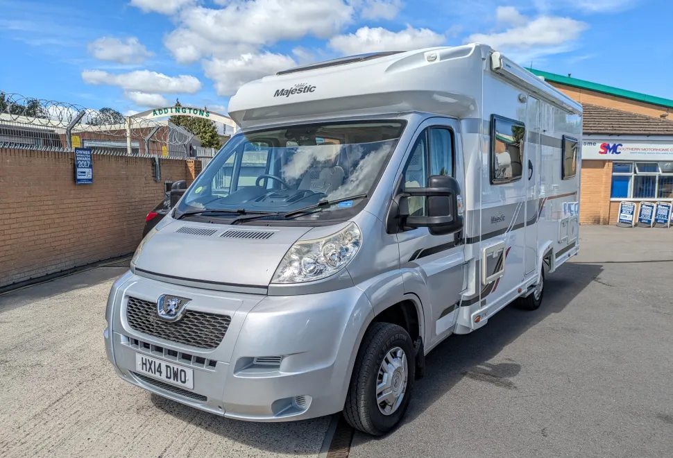 Elddis Majestic 165 - Manual 2014