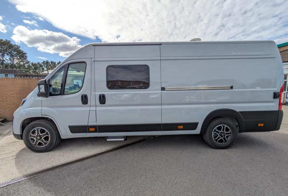 Wildax Constellation 3 XL - Automatic 2026