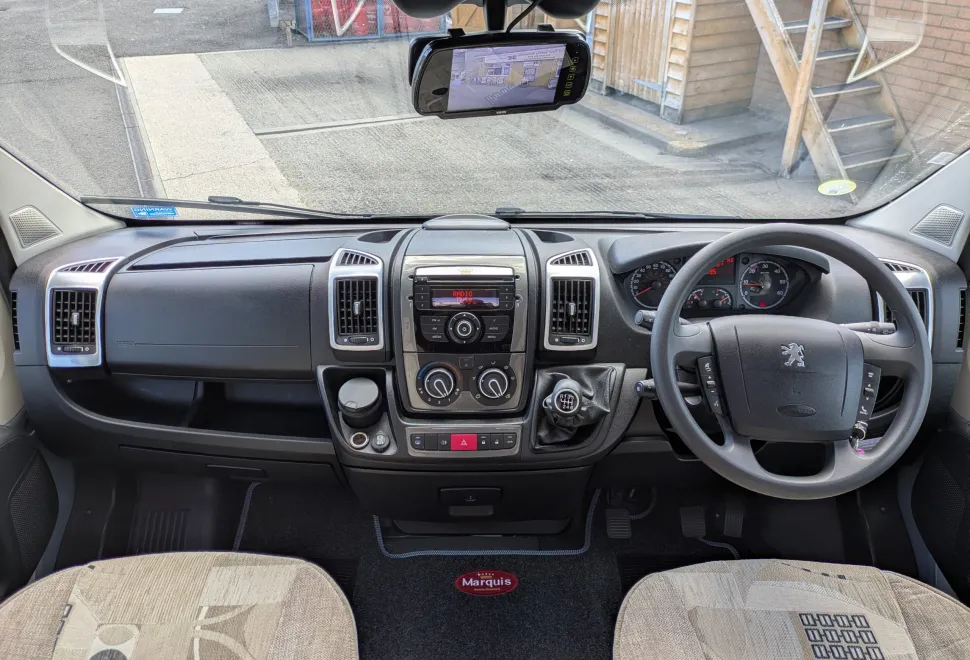 Elddis Majestic 165 - Manual 2014