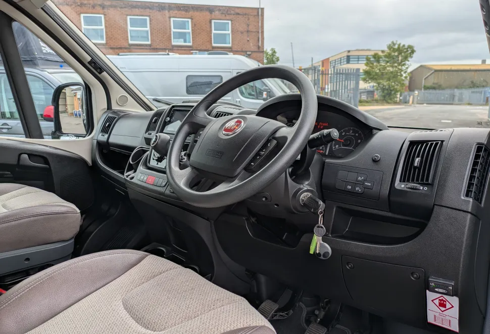 Auto-Trail V-Line 610  2020