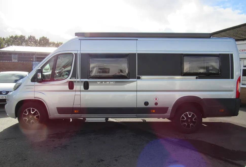 Auto-Trail V-Line 635 SE  - Manual 2018