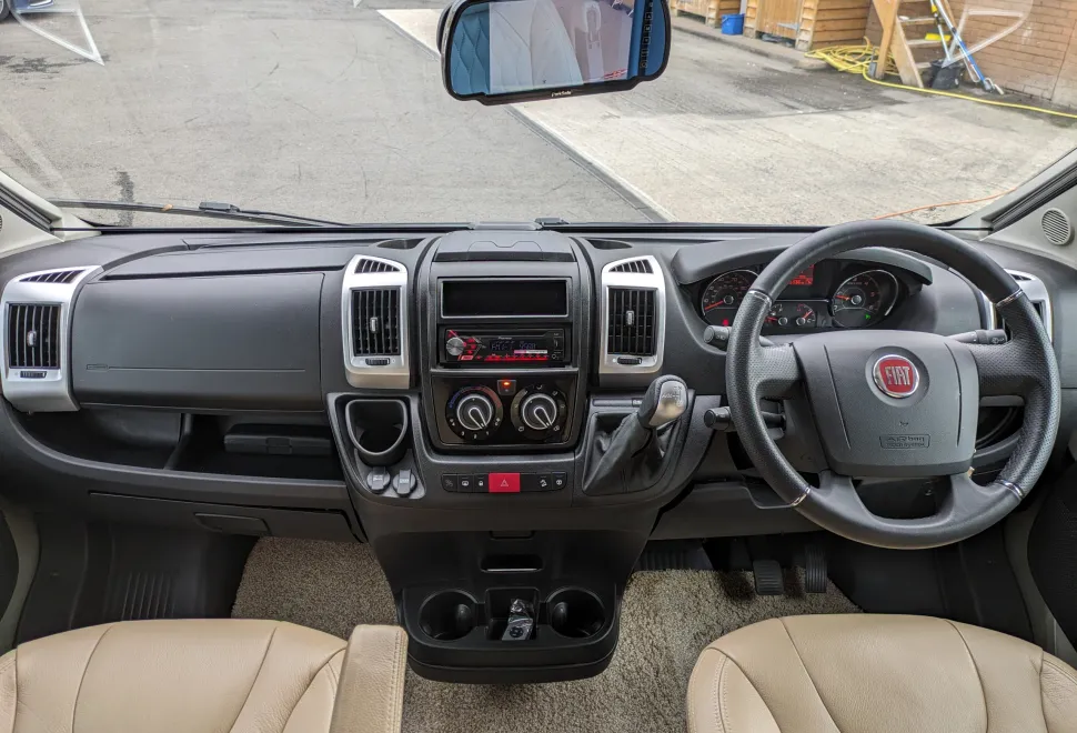 Burstner Ixeo TL 680 G - Automatic 2019