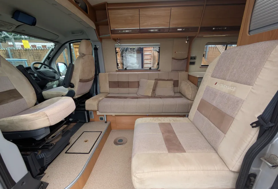Autocruise Tempo - Manual 2011