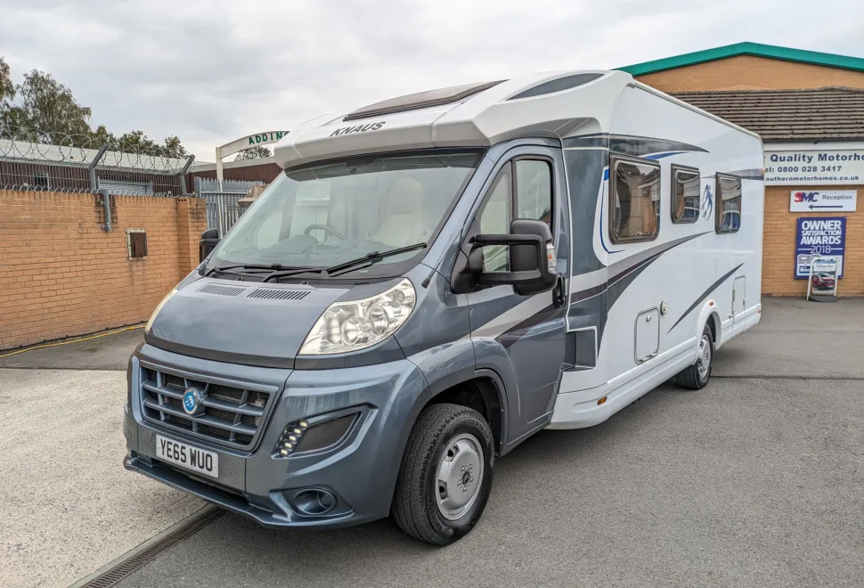 Knaus Sky TI 700 - Manual 2015