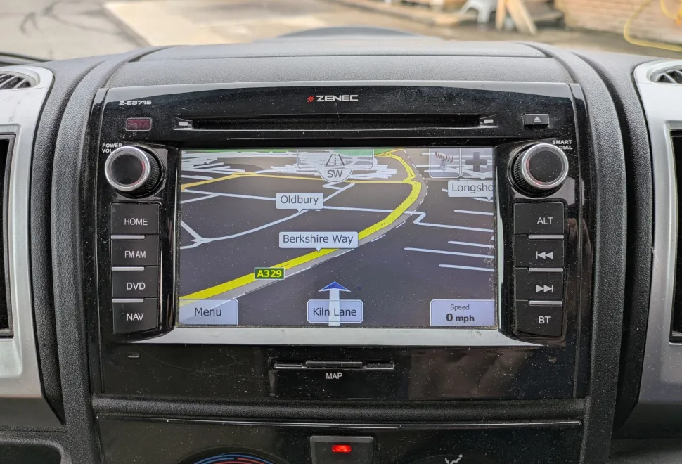 Burstner Nexxo T690 G - Manual 2014
