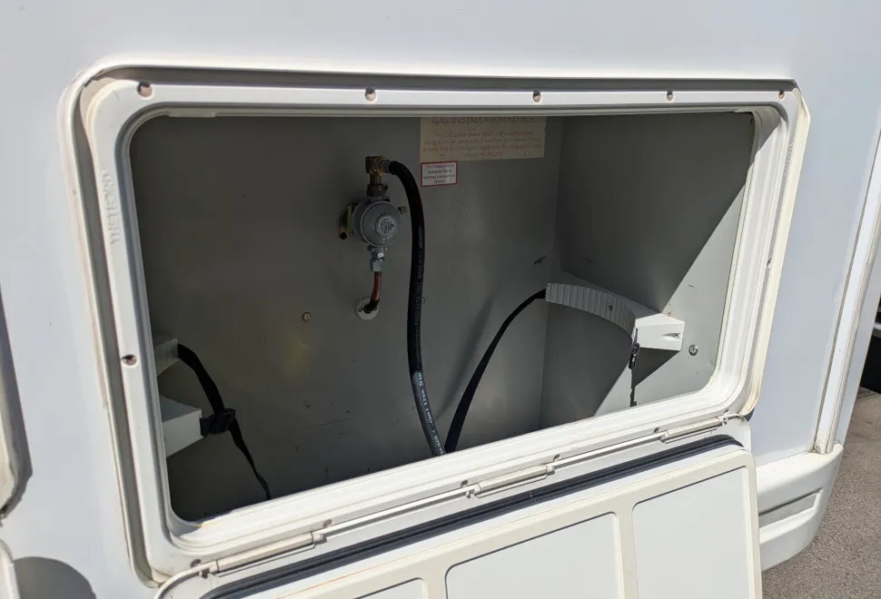 Elddis Majestic 165 - Manual 2014