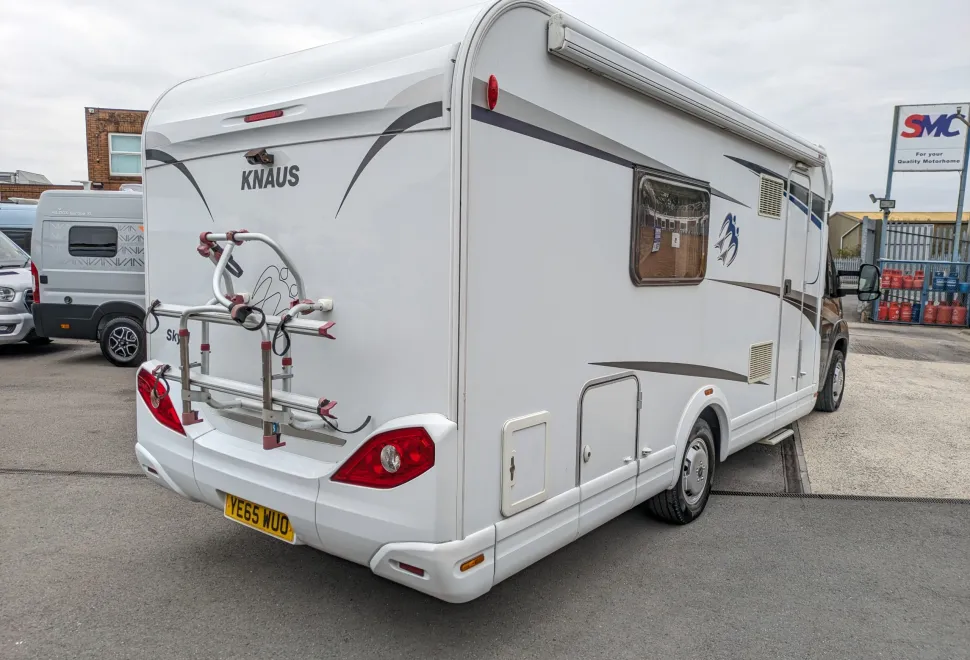 Knaus Sky TI 700 - Manual 2015