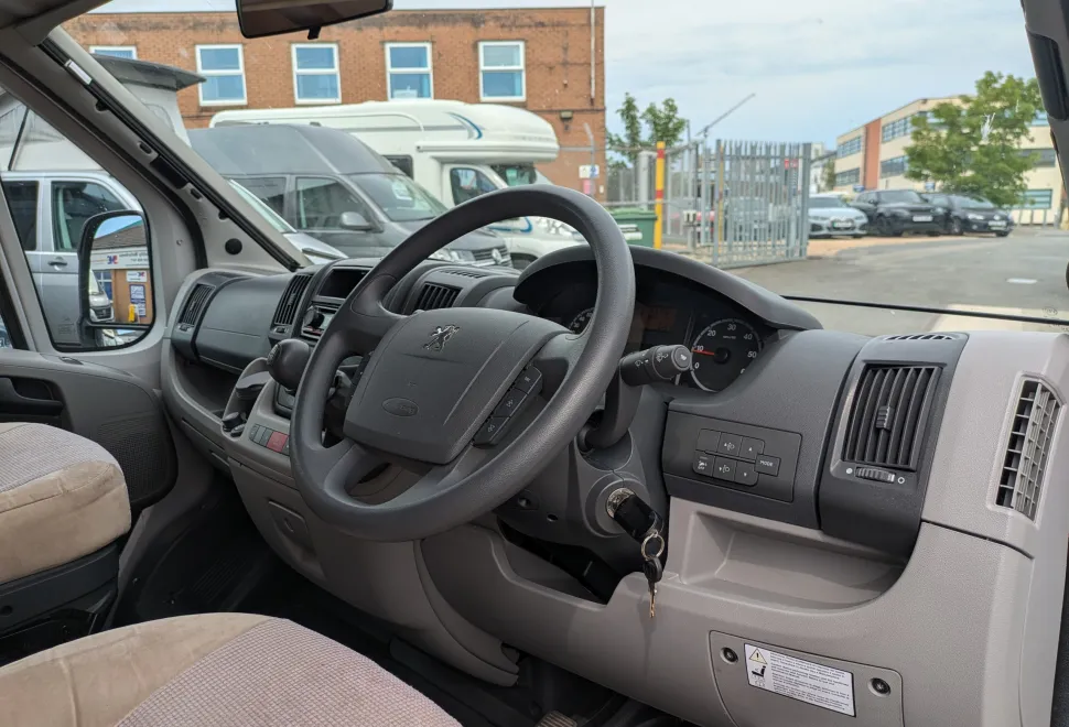 Autocruise Tempo - Manual 2011