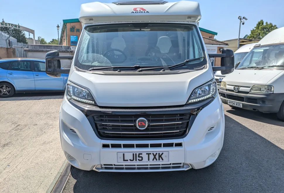 Adria Coral Plus S 670 SLT 2015