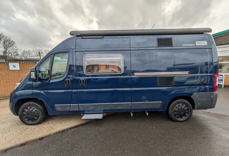 Wildax Constellation 4 - Manual 2015