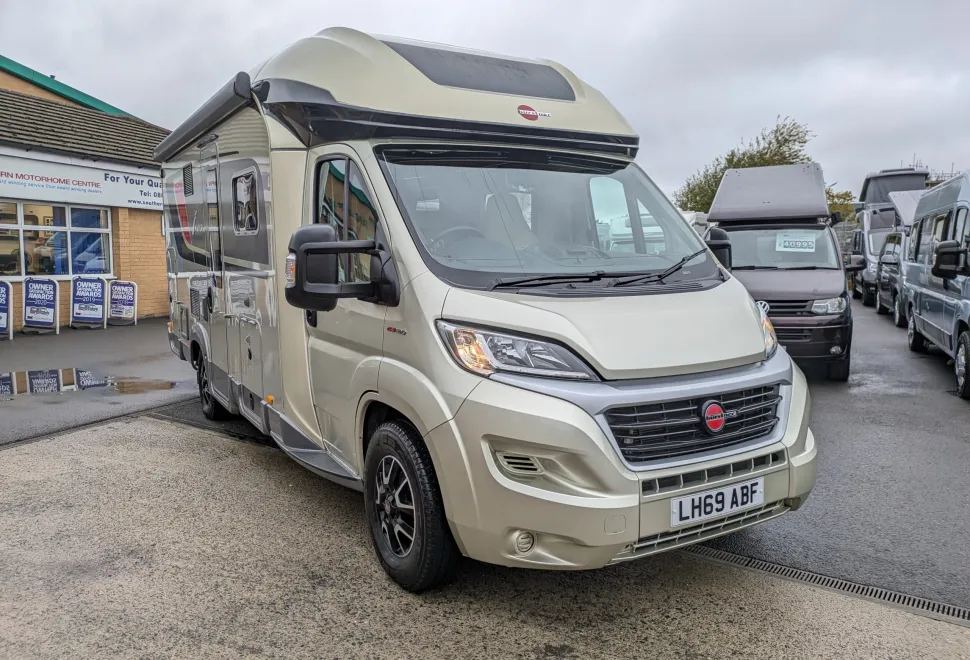 Burstner Ixeo TL 680 G - Automatic 2019