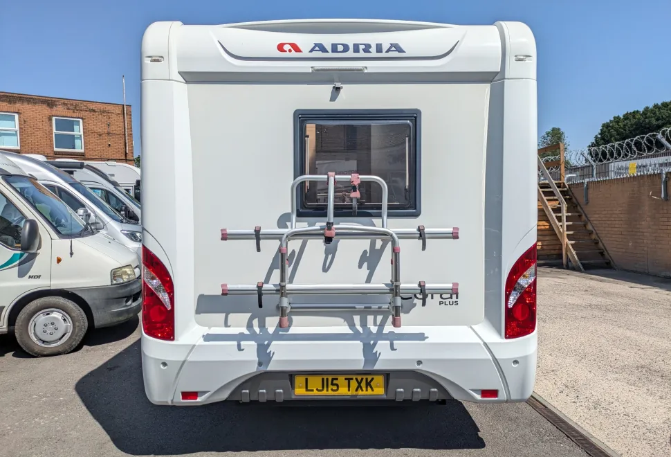 Adria Coral Plus S 670 SLT 2015