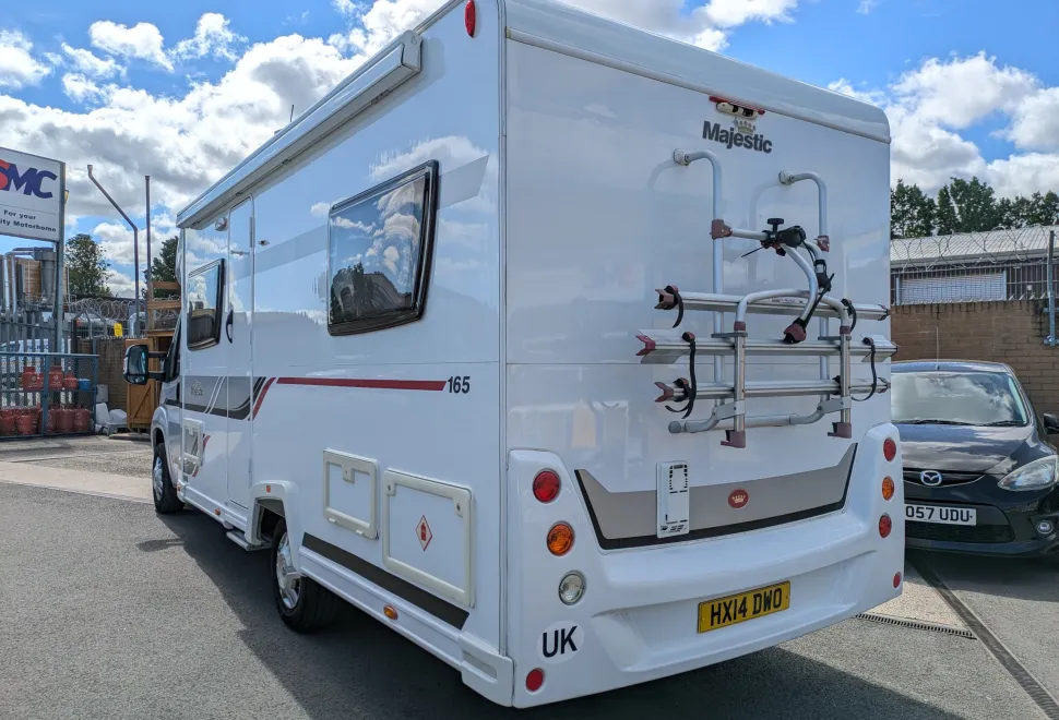 Elddis Majestic 165 - Manual 2014
