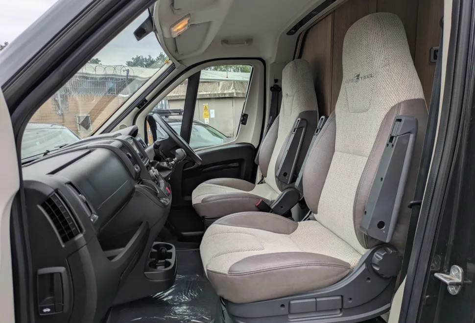Auto-Trail V-Line 610  2020