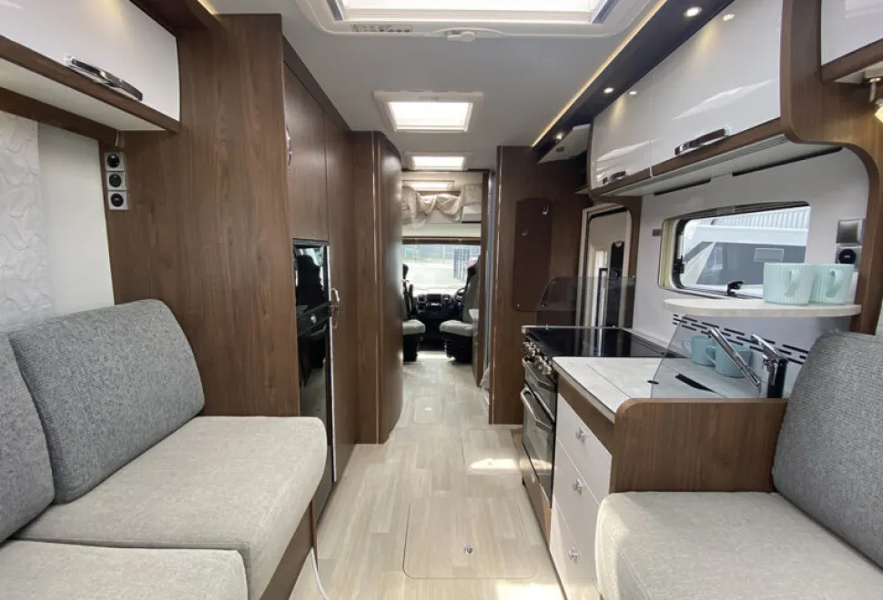 Frankia F-Line I 680 Plus 2025