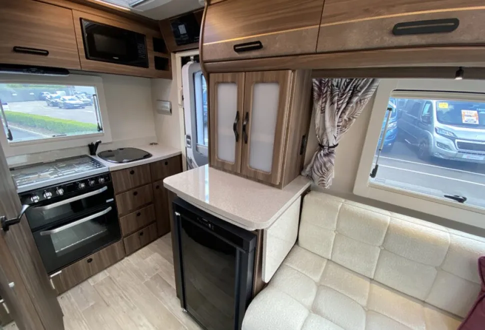 Auto-Sleepers Bourton  2025