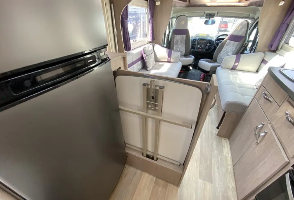 Auto-Sleepers Broadway FB  2021