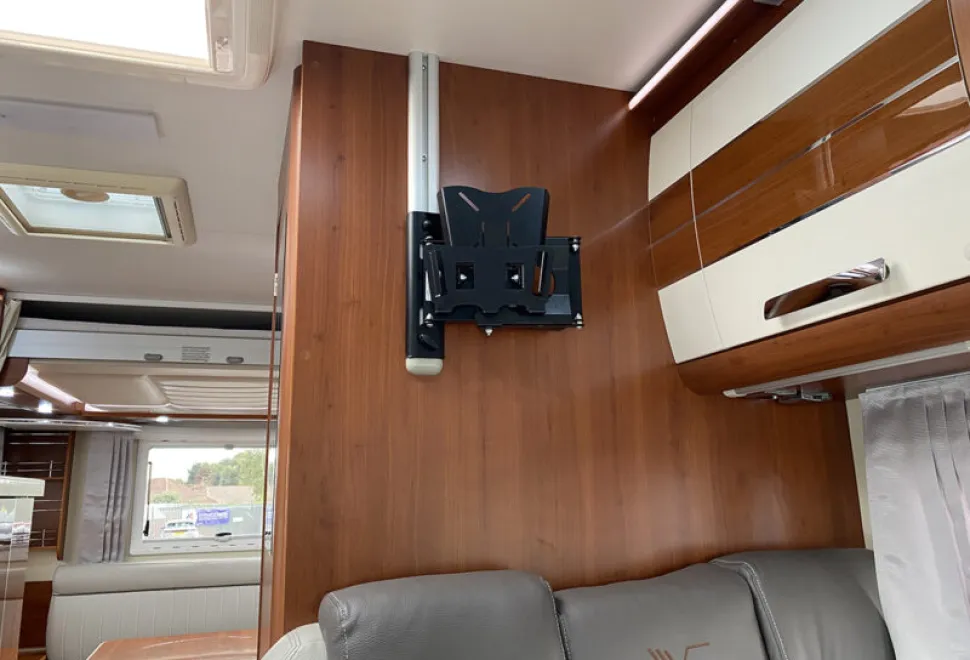 Mobilvetta K-Yacht Teknoline 80 2017