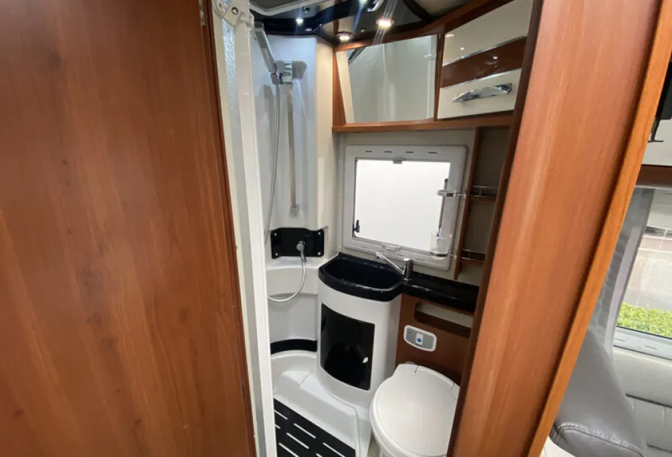 Mobilvetta K-Yacht Teknoline 80 2017