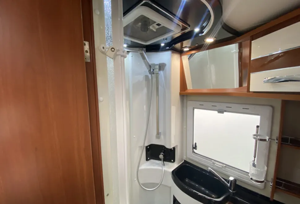 Mobilvetta K-Yacht Teknoline 80 2017