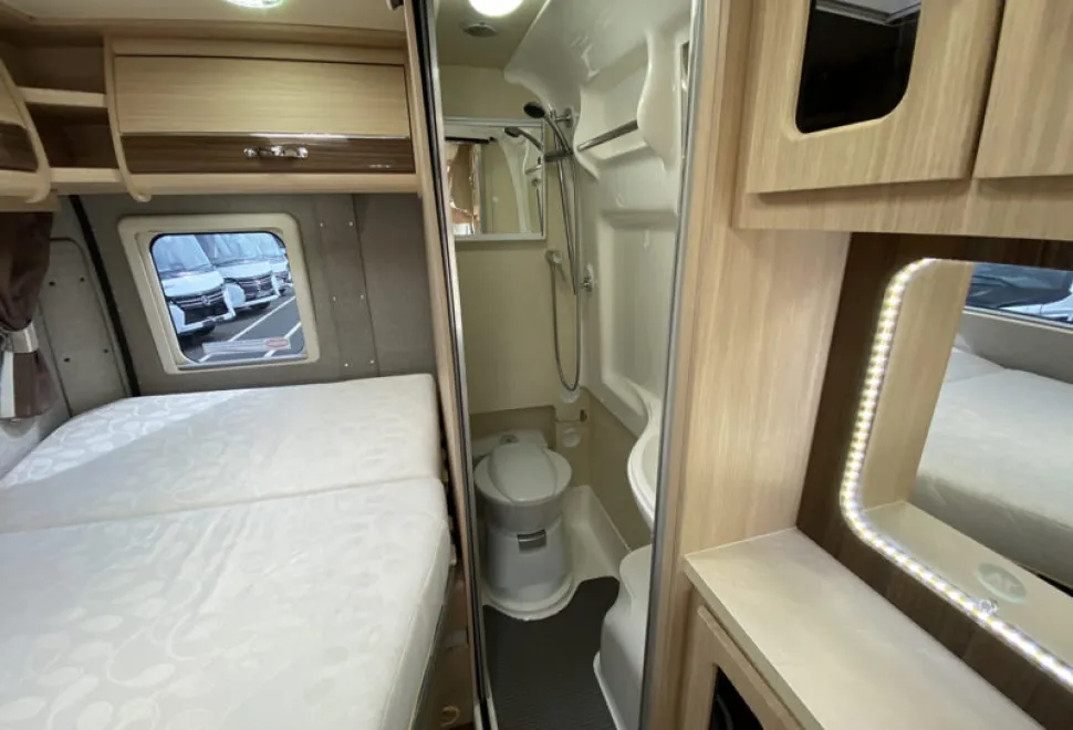 Auto-Sleepers Kingham  2016