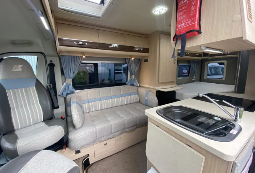 Auto-Sleepers Kingham  2017